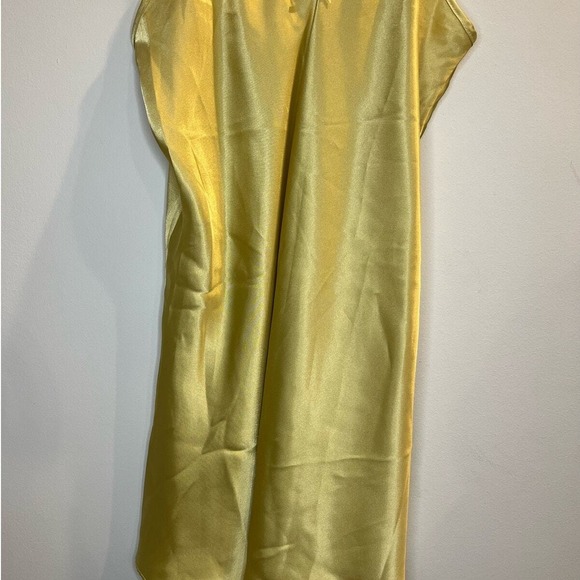 Nicolette New York Vintage Yellow Satin Chemise Nightgown Bow Accent USA Mens M - Picture 4 of 6